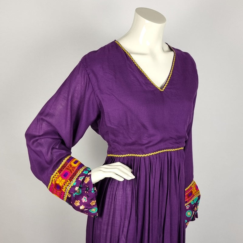 Afghan patchwork fashion dress with floral print – Woshoush