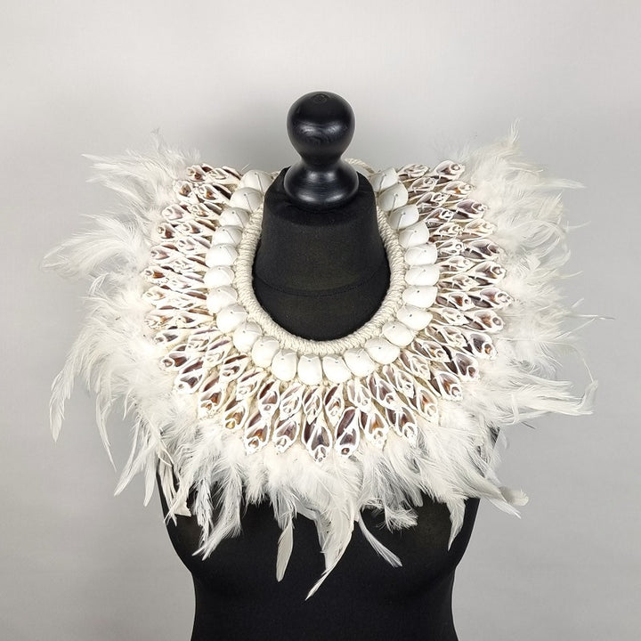 IN1893B_Exclusiveshellnecklace